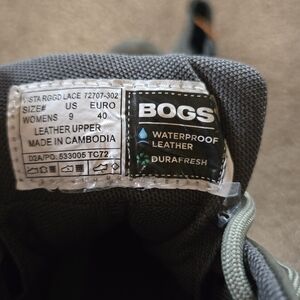 BOGS Dark Grren Waterproof Leather Footwear